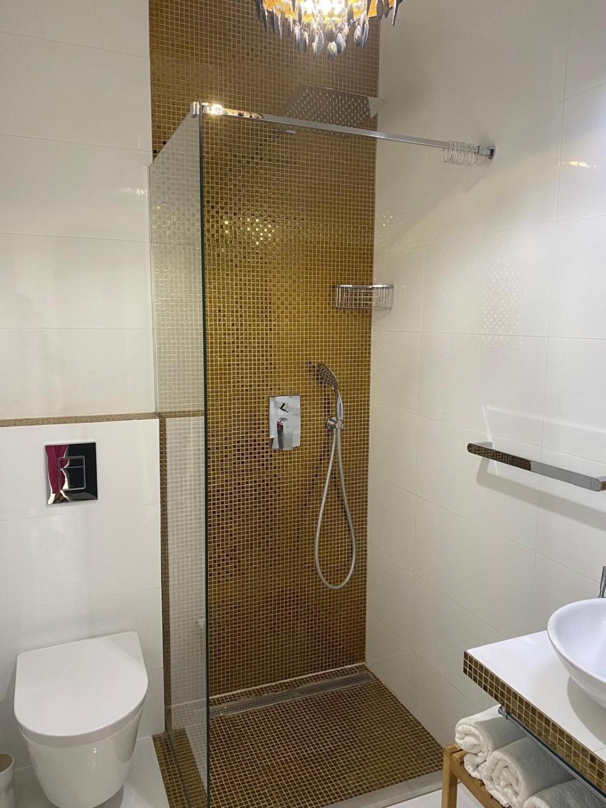Perla Hvar Aparthotel 伊万多拉克 外观 照片