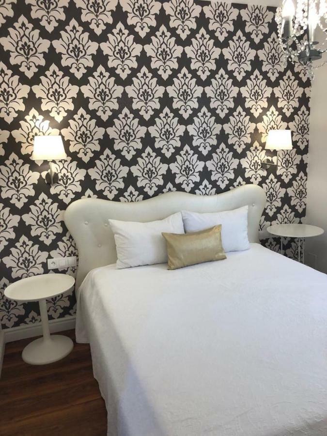 Perla Hvar Aparthotel 伊万多拉克 外观 照片